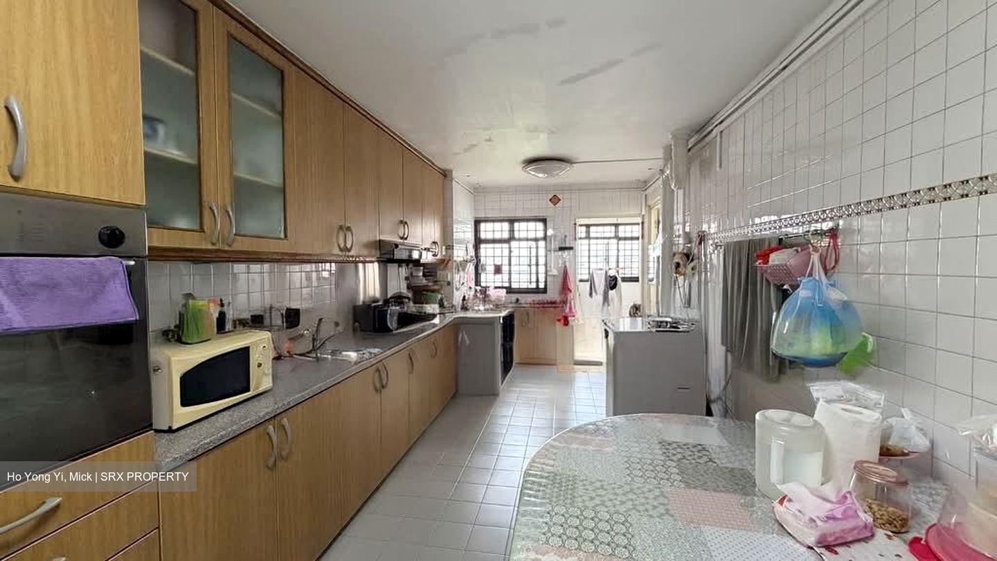 Blk 130 Yio Chu Kang Ville (Ang Mo Kio), HDB 4 Rooms #552497351